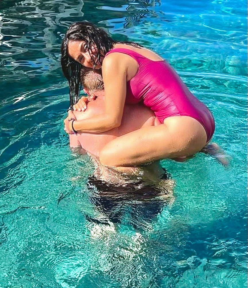 salma-hayek gallery photo #2148