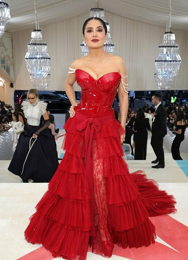 salma-hayek gallery photo #2248