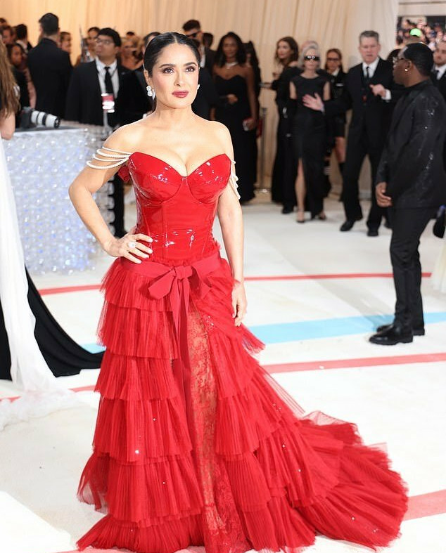 salma-hayek gallery photo #2249