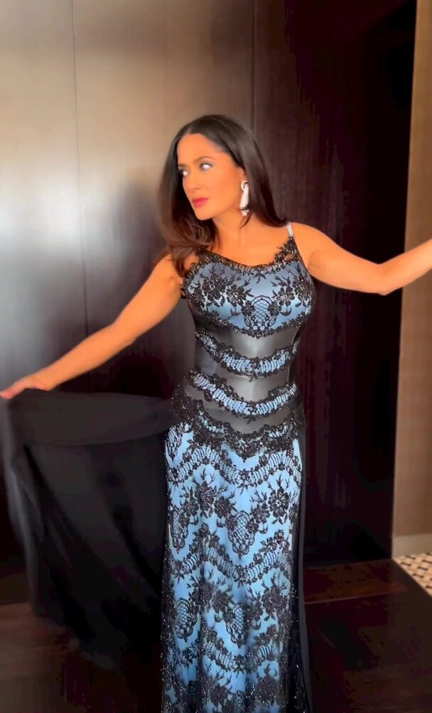 salma-hayek gallery photo #2250