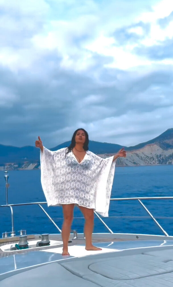 salma-hayek gallery photo #972