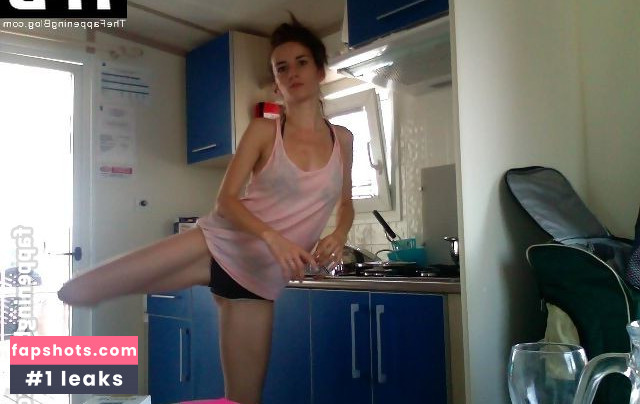 Salomé Stévenin gallery photo #5