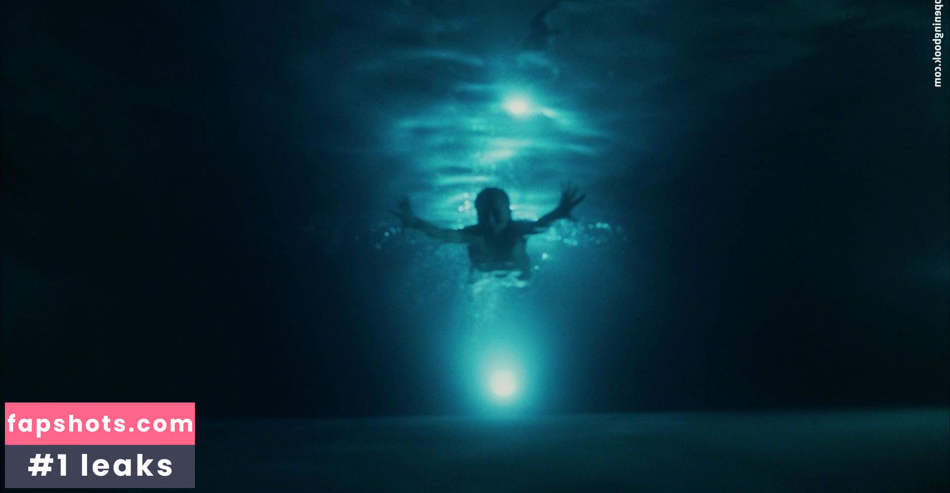 Samaire Armstrong gallery photo #14