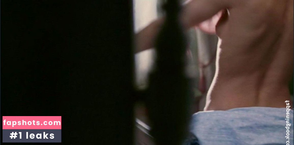 Samaire Armstrong gallery photo #17