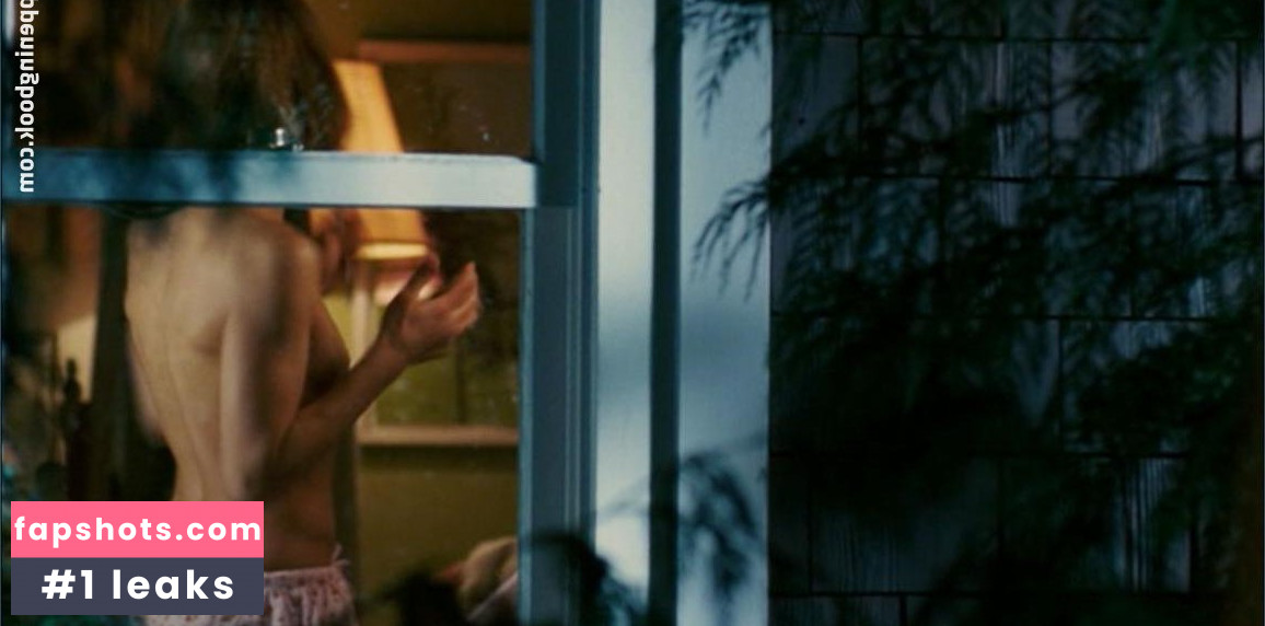 Samaire Armstrong gallery photo #20