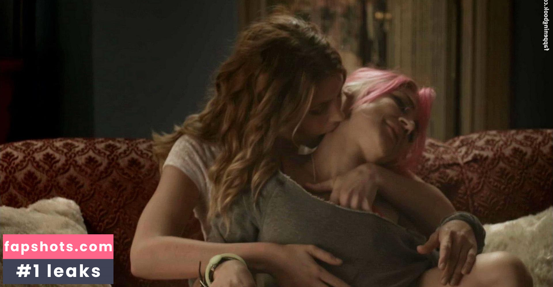 Samaire Armstrong gallery photo #22