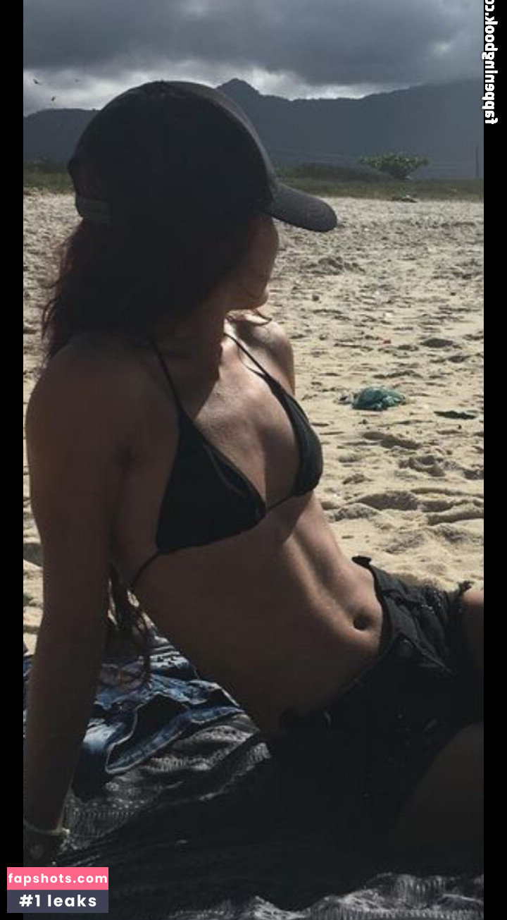 Samanta Alves gallery photo #24