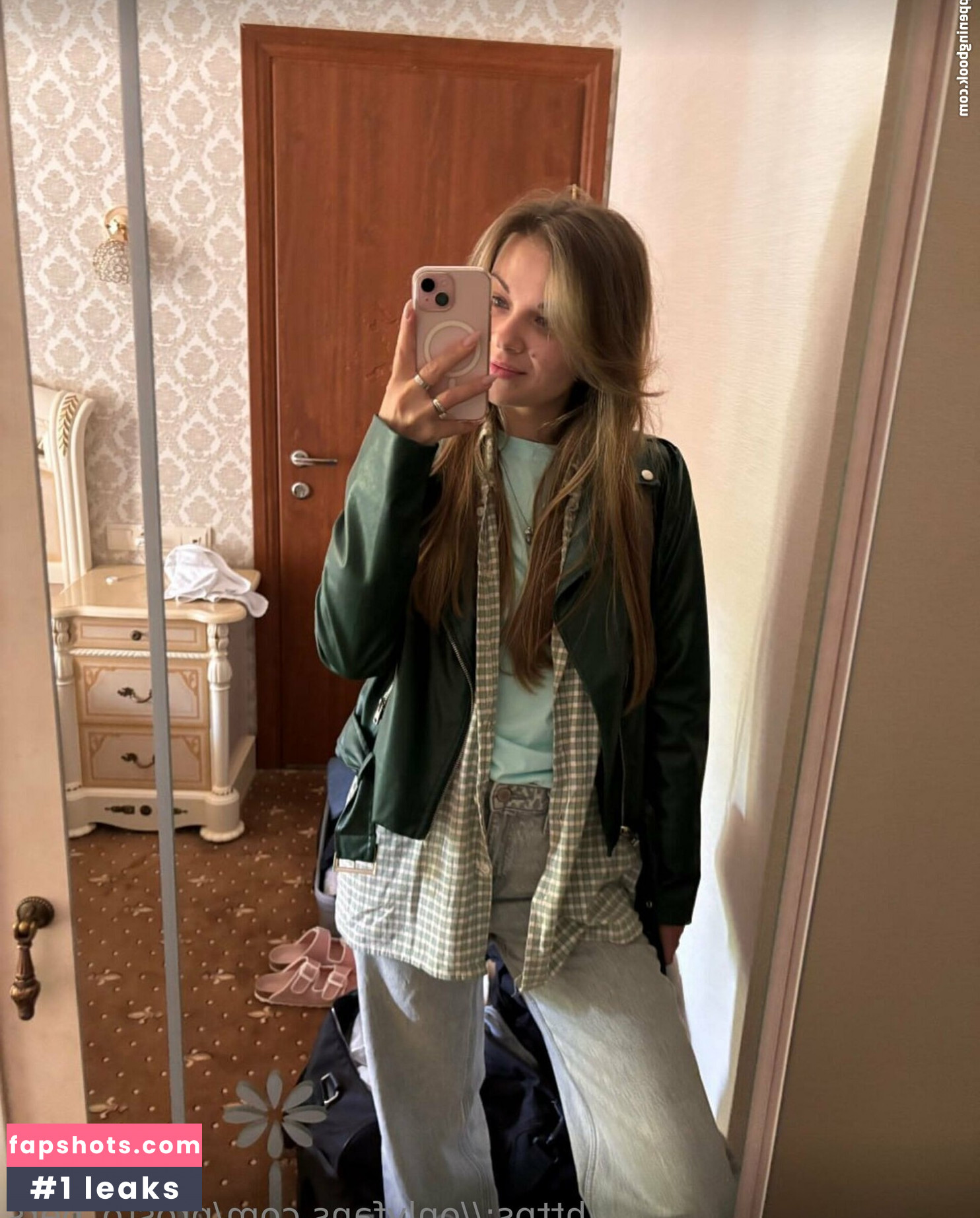 samanta_kim gallery photo #23