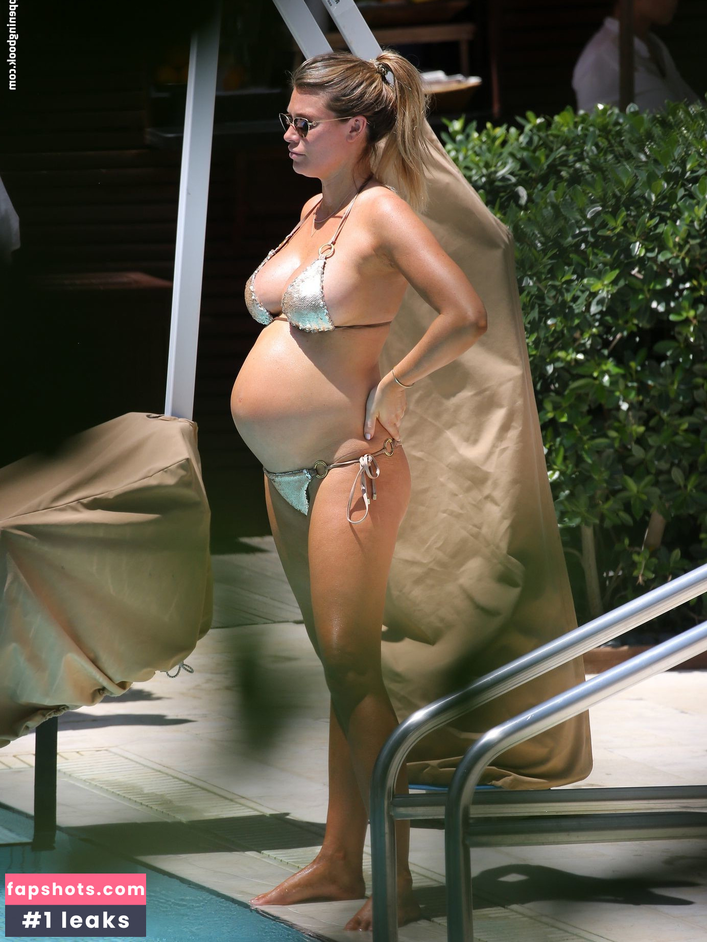 Samantha Hoopes gallery photo #202