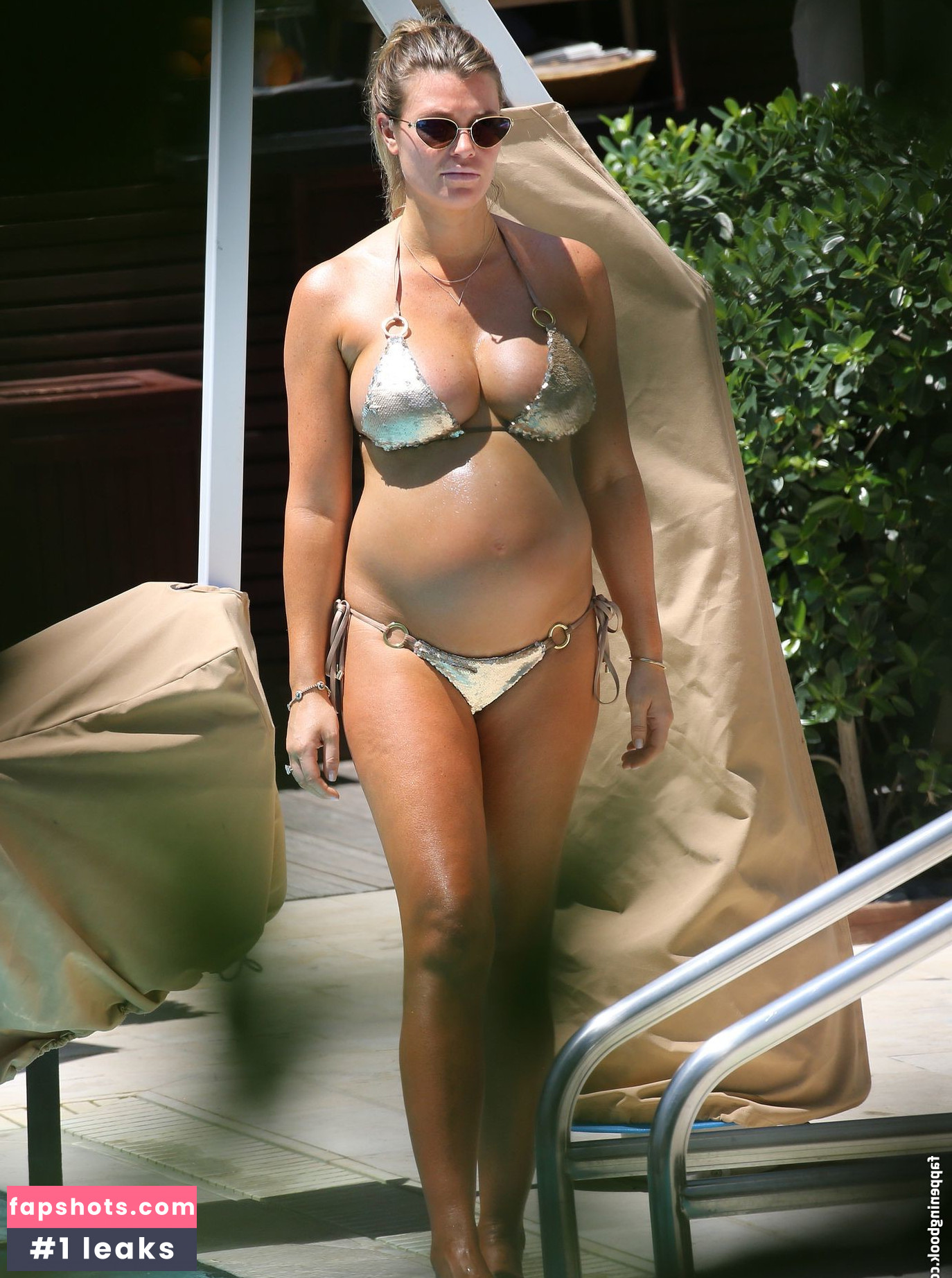 Samantha Hoopes gallery photo #246