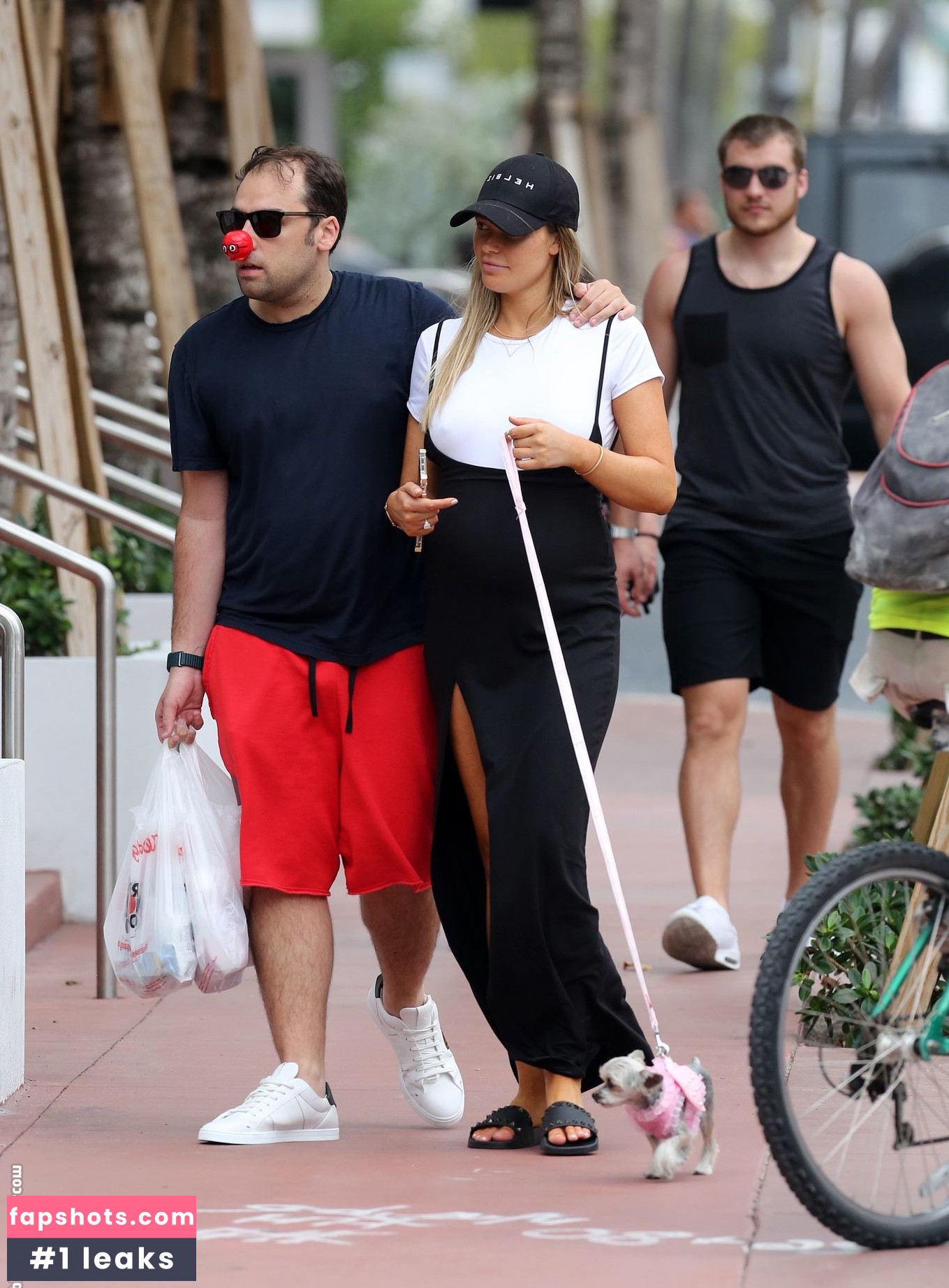 Samantha Hoopes gallery photo #256