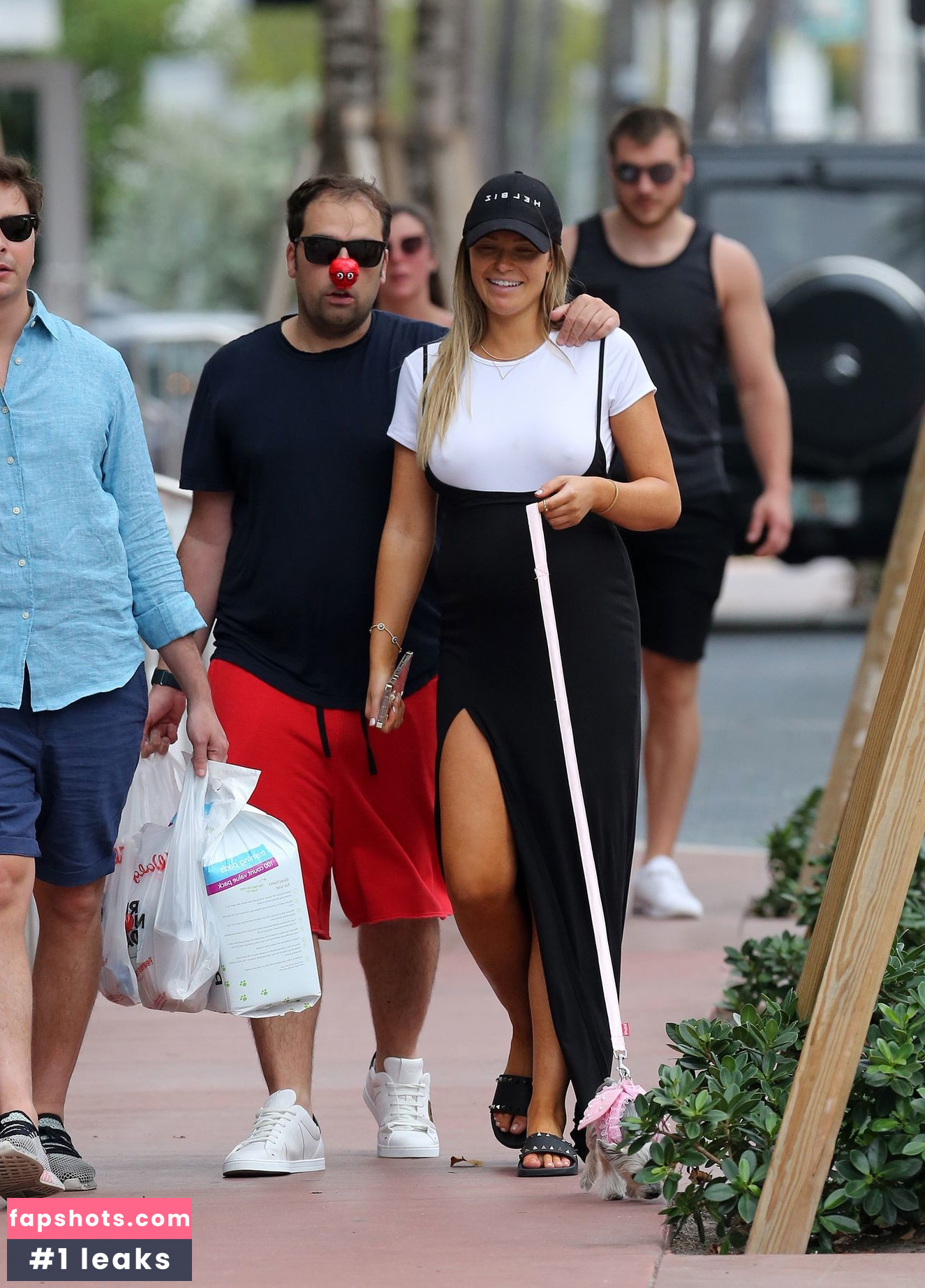 Samantha Hoopes gallery photo #257