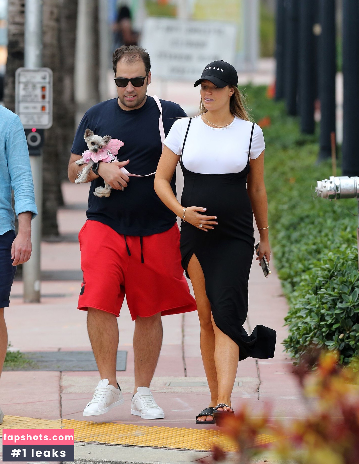 Samantha Hoopes gallery photo #282