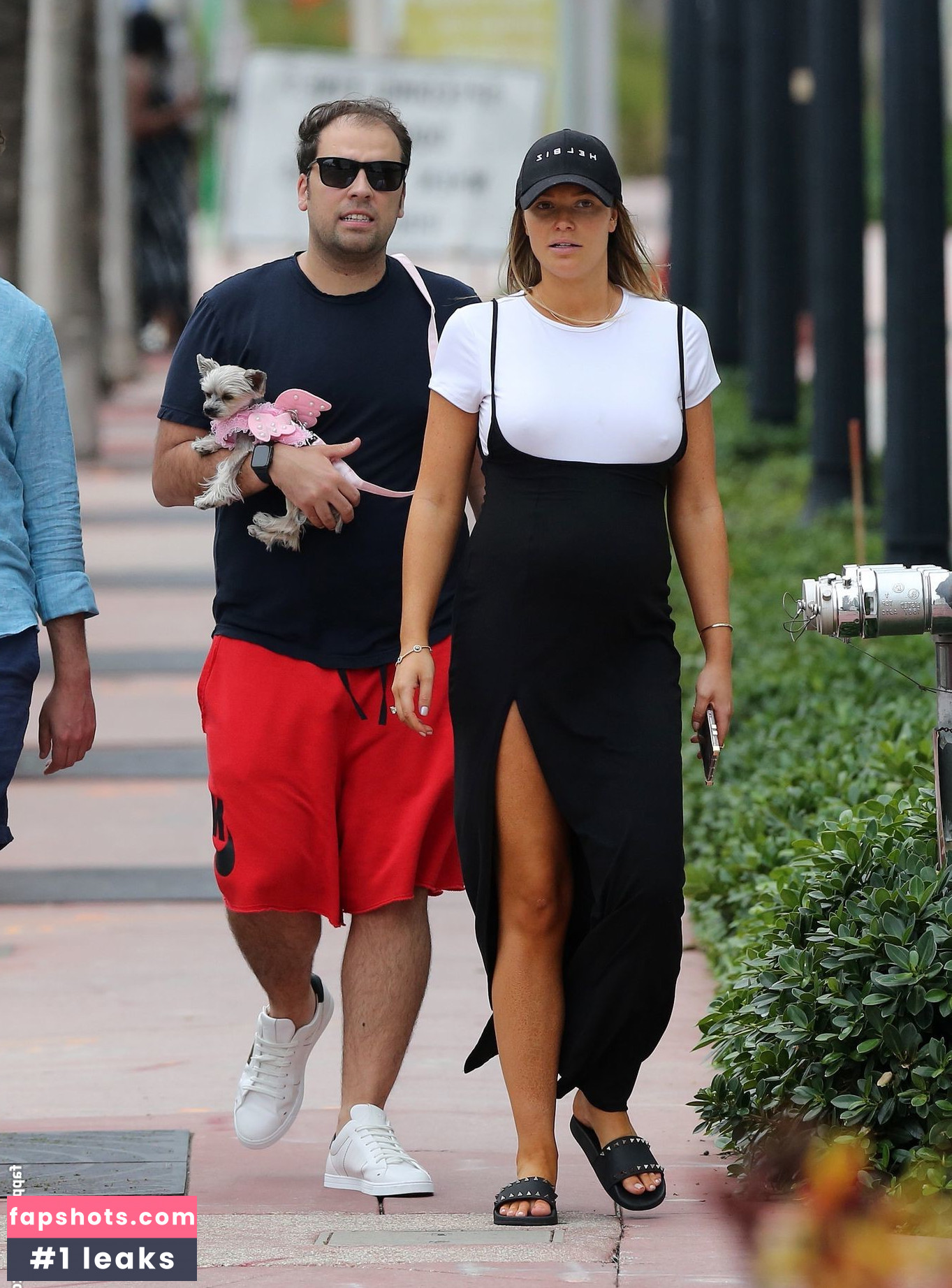 Samantha Hoopes gallery photo #284