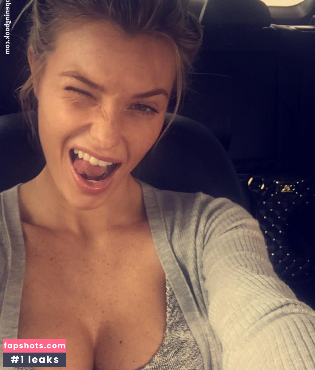 Samantha Hoopes gallery photo #340