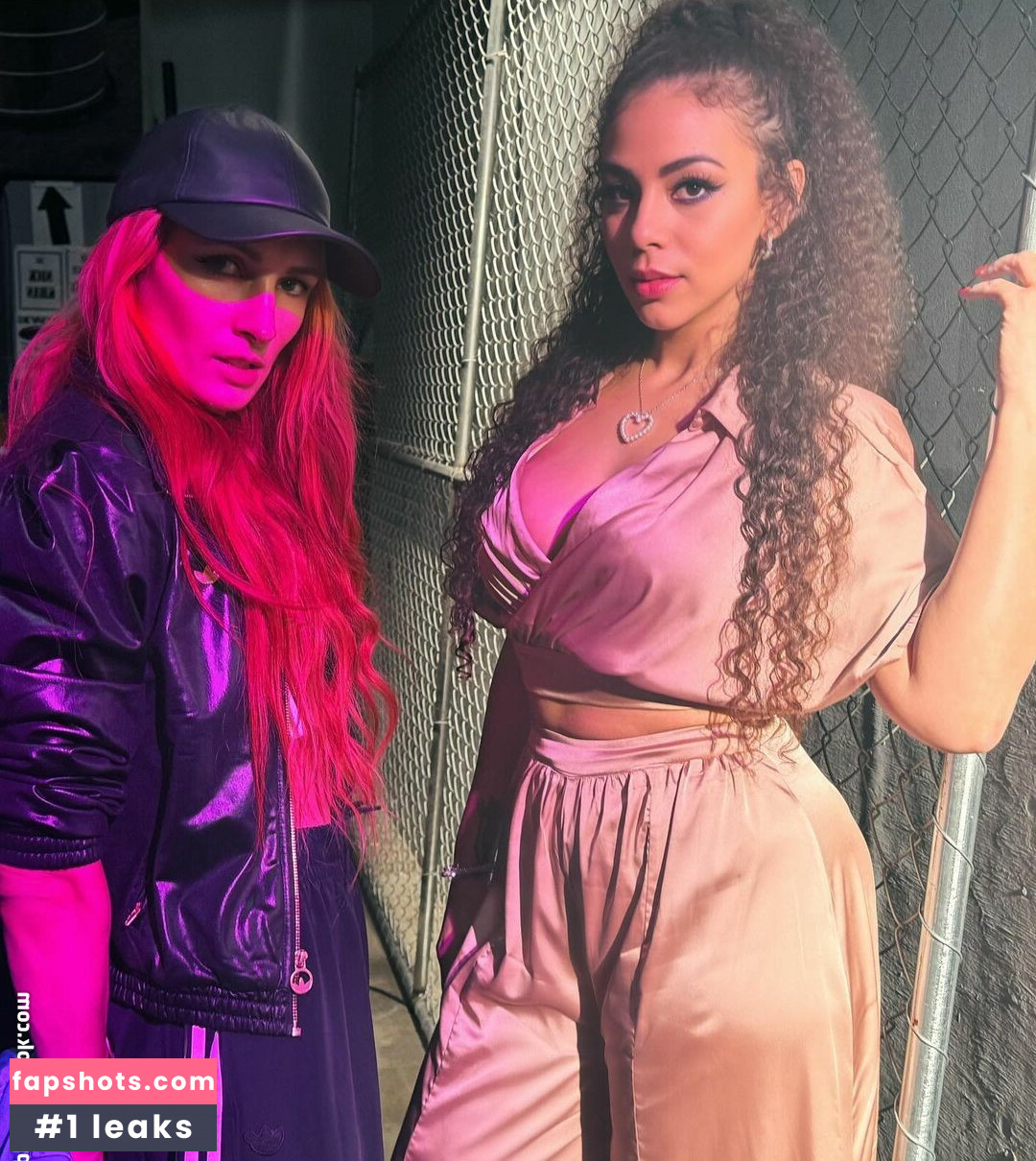 Samantha Irvin gallery photo #61