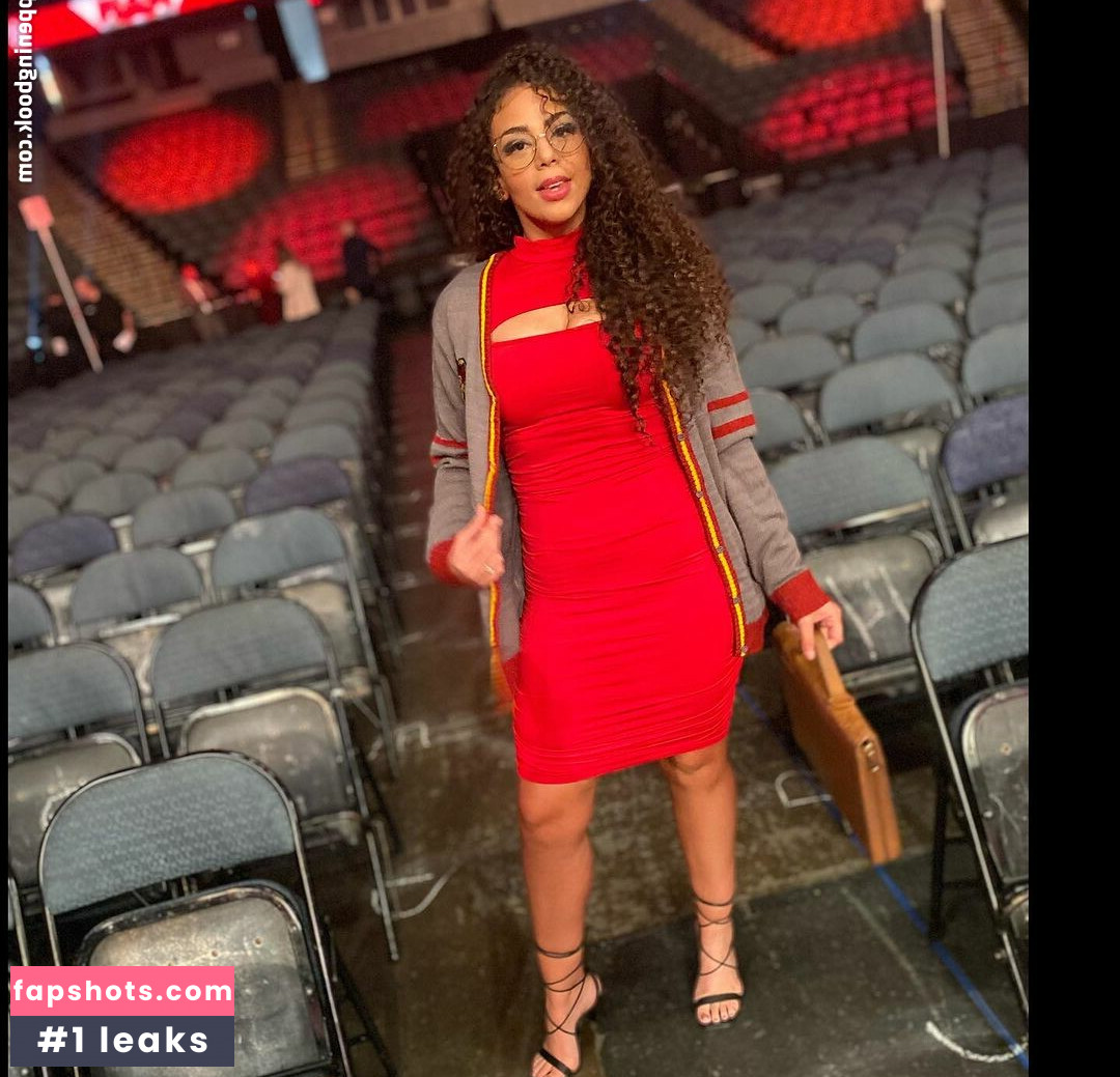 Samantha Irvin gallery photo #92