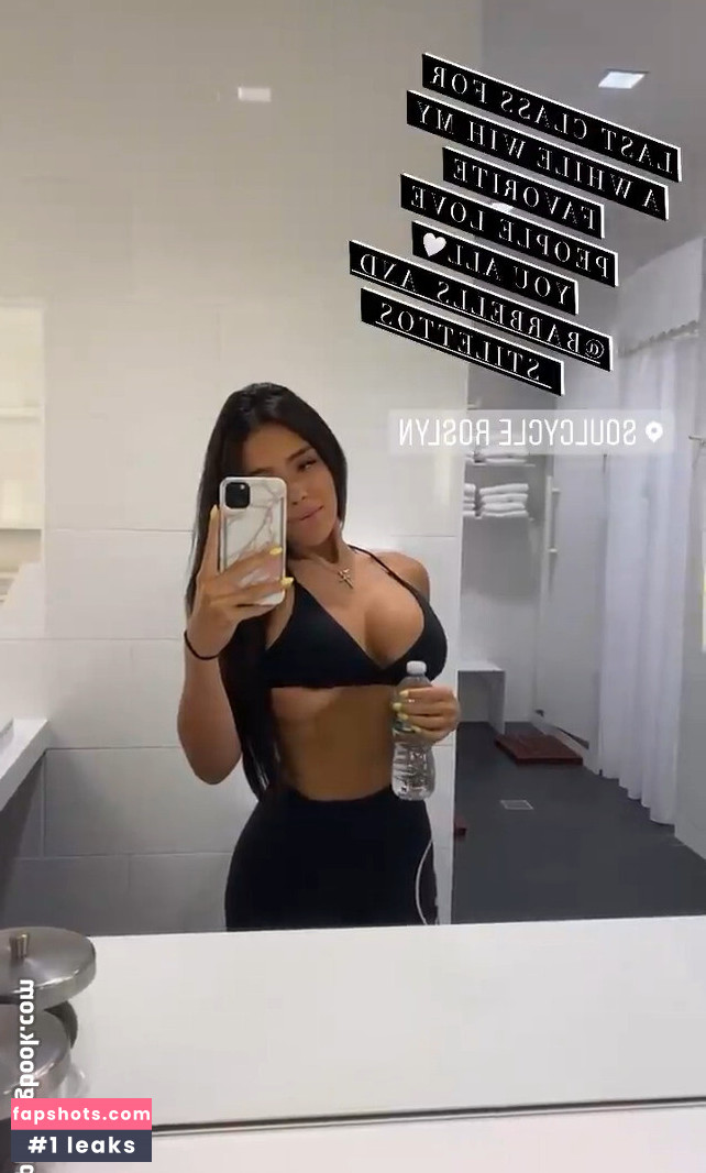 Samantha L gallery photo #8