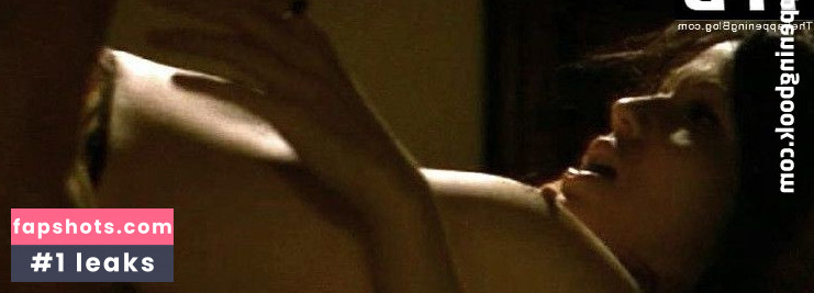 Samantha Mathis gallery photo #5