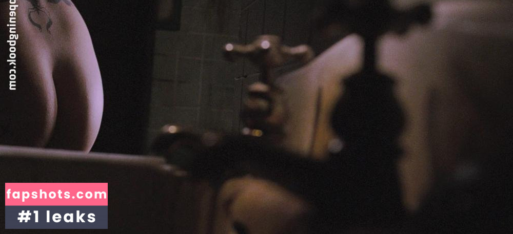 Samantha Noble gallery photo #5