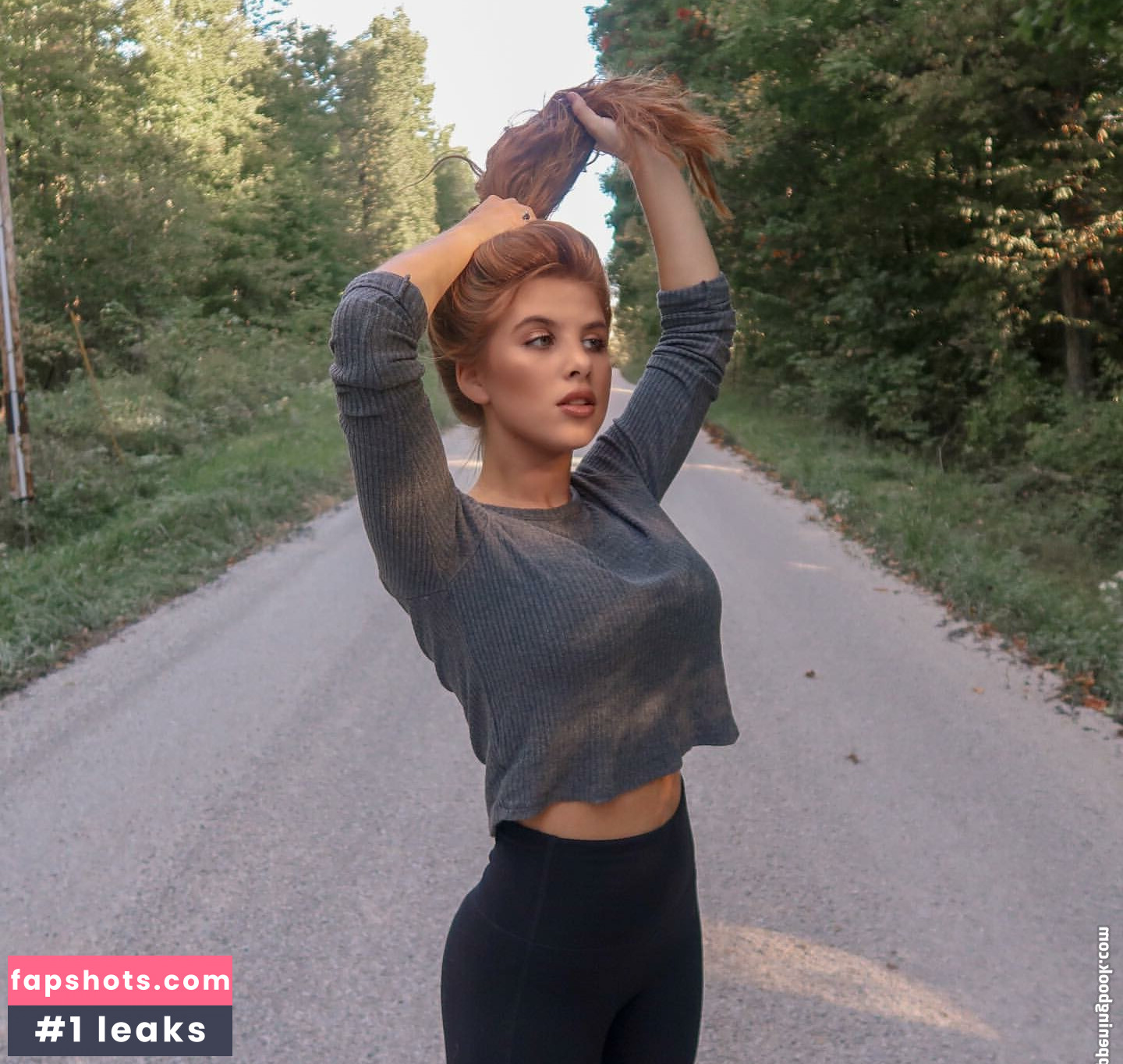 Samantha gallery photo #74