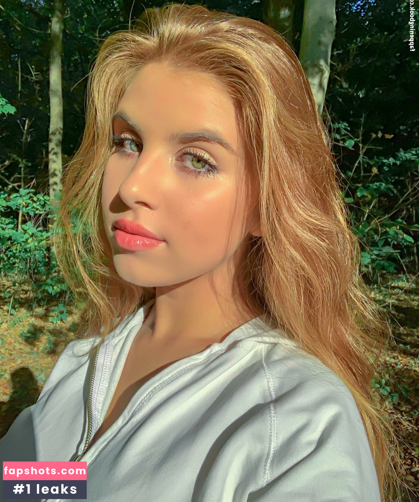 Samantha gallery photo #82