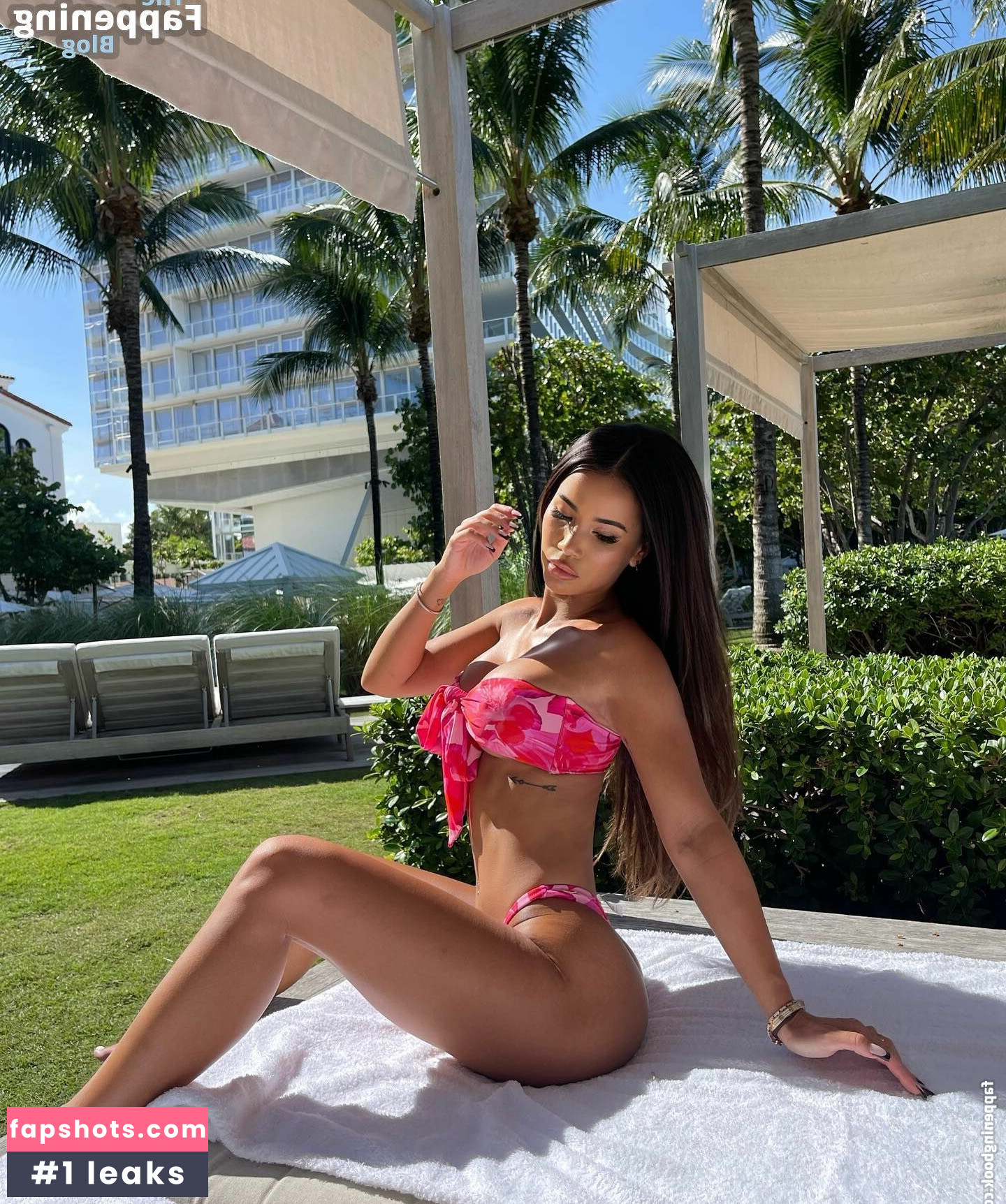 Samantha Rayner gallery photo #112