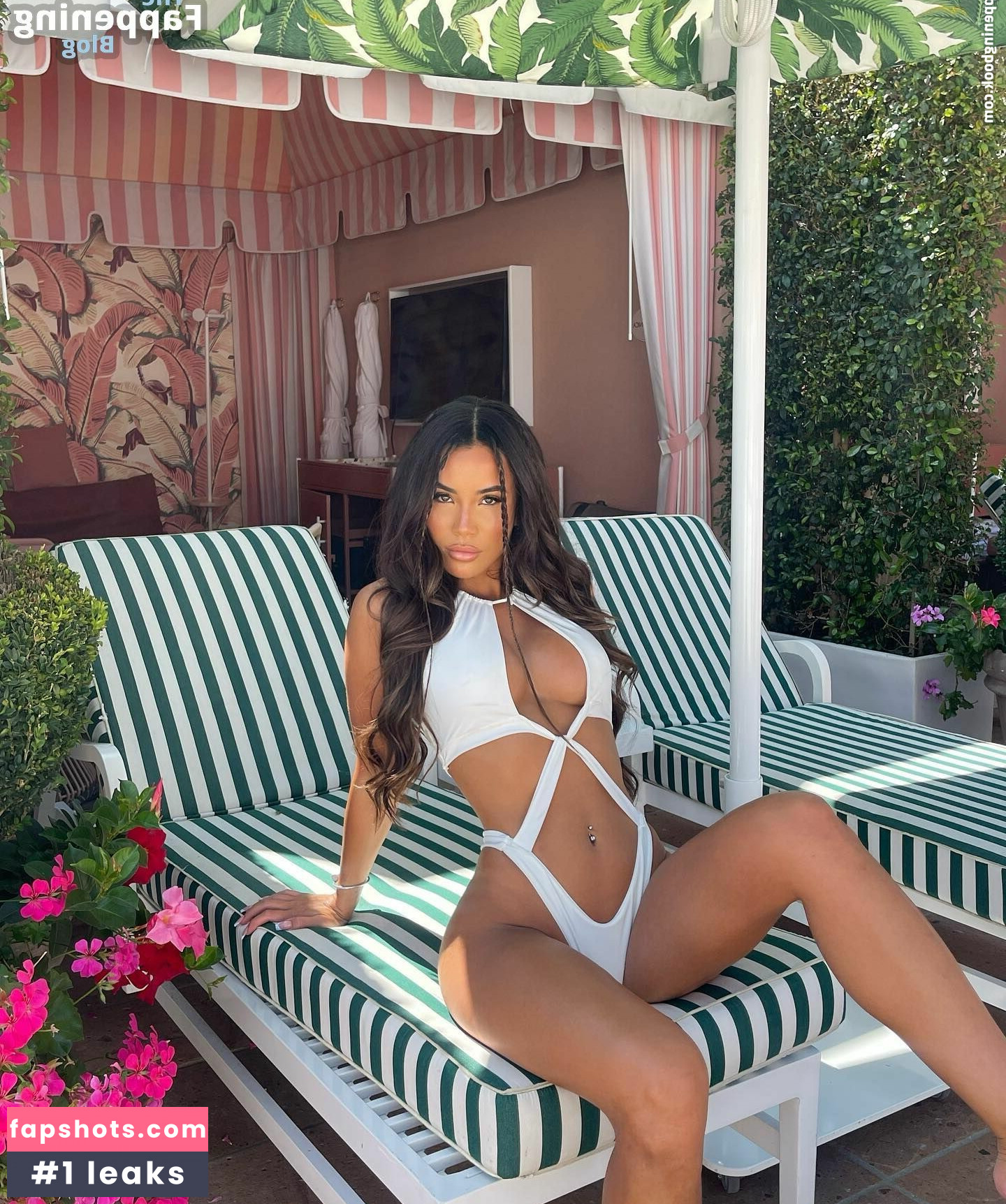 Samantha Rayner gallery photo #115