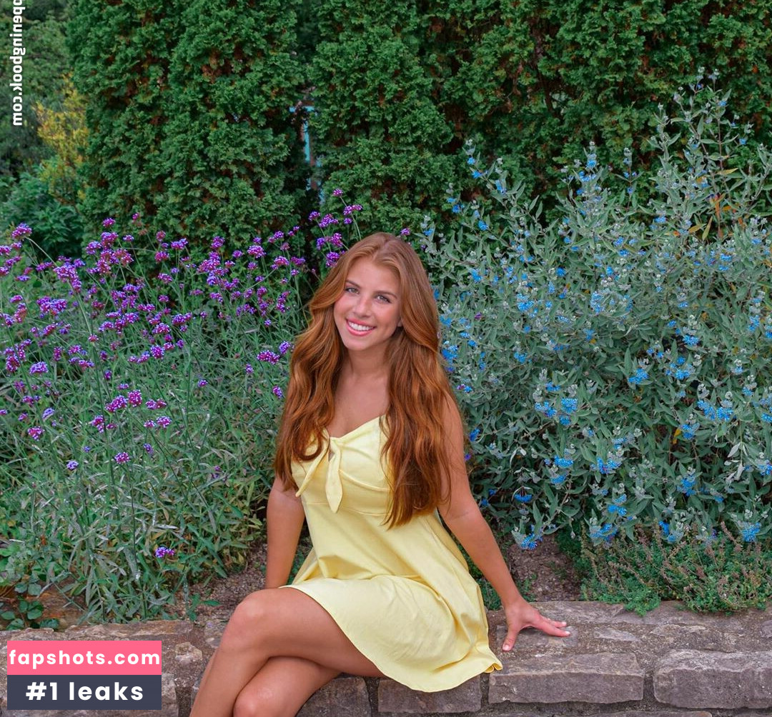 Samantha Vicha gallery photo #26