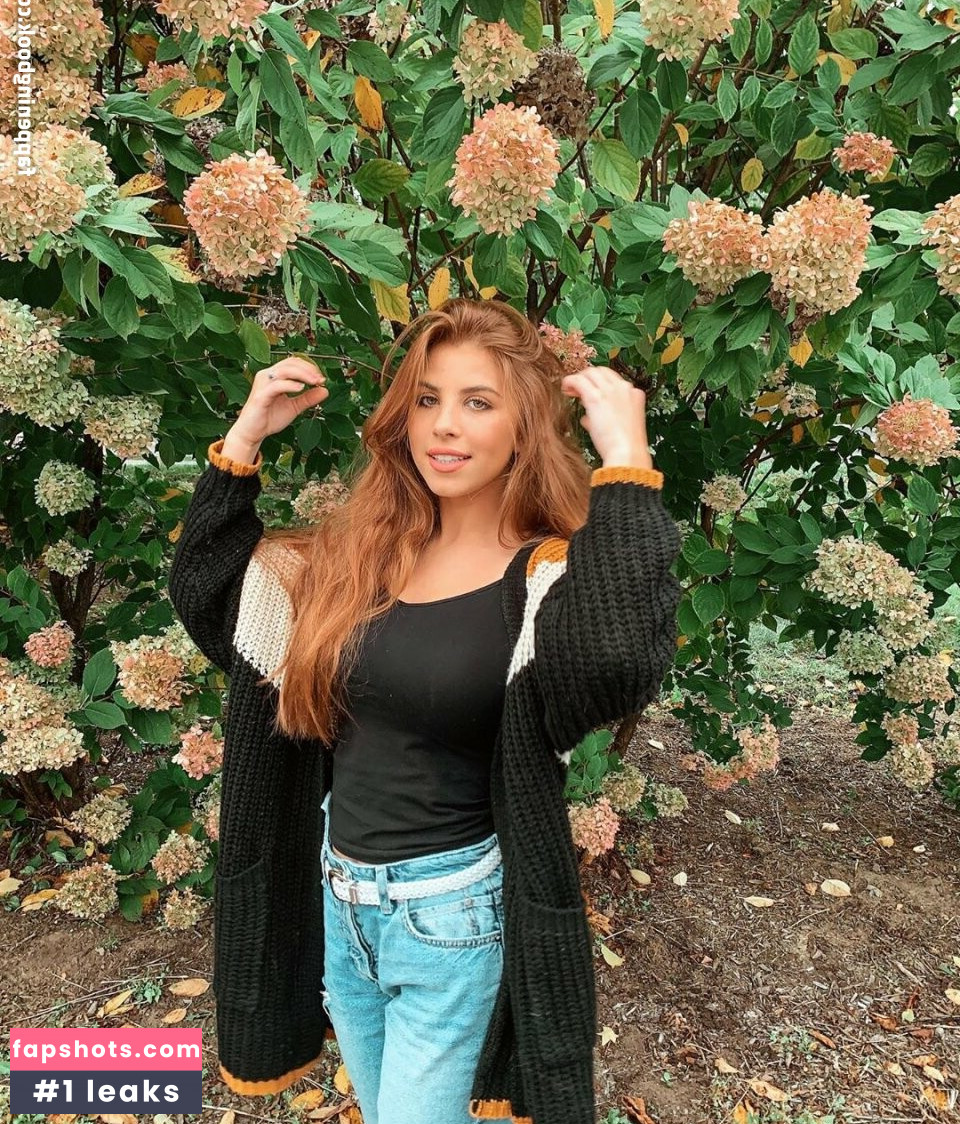 Samantha Vicha gallery photo #27