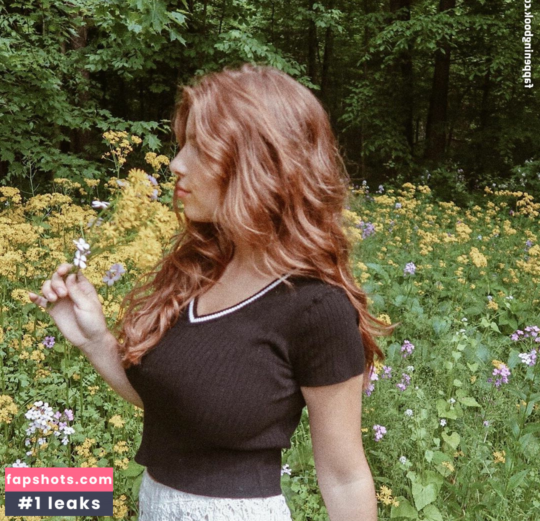 Samantha Vicha gallery photo #9