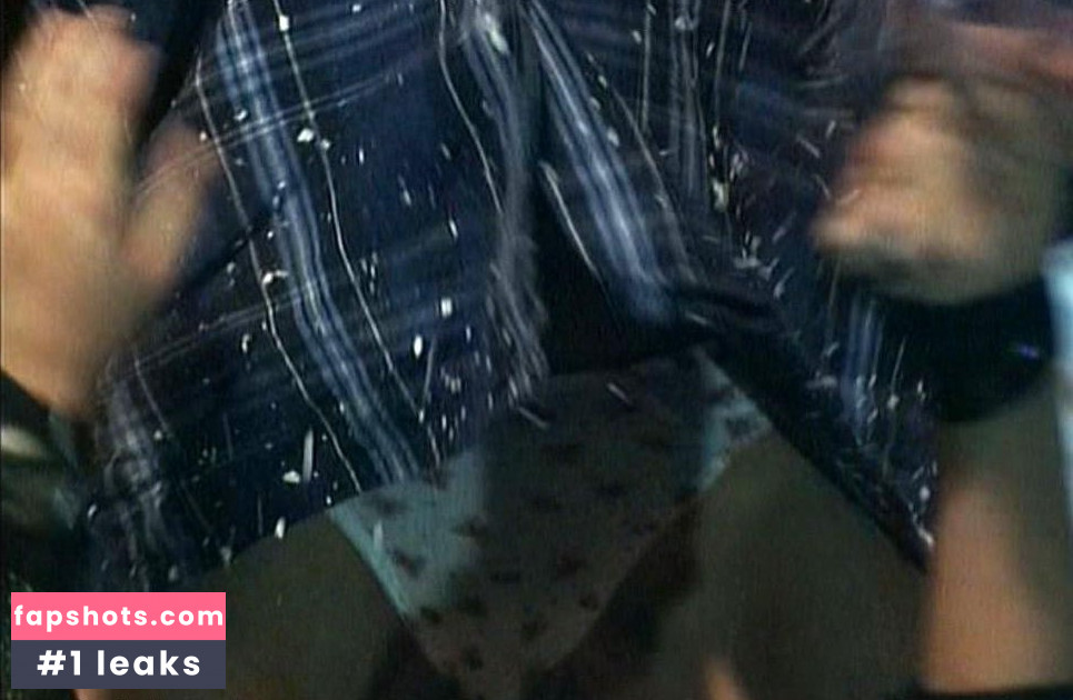 Samantha Womack gallery photo #24