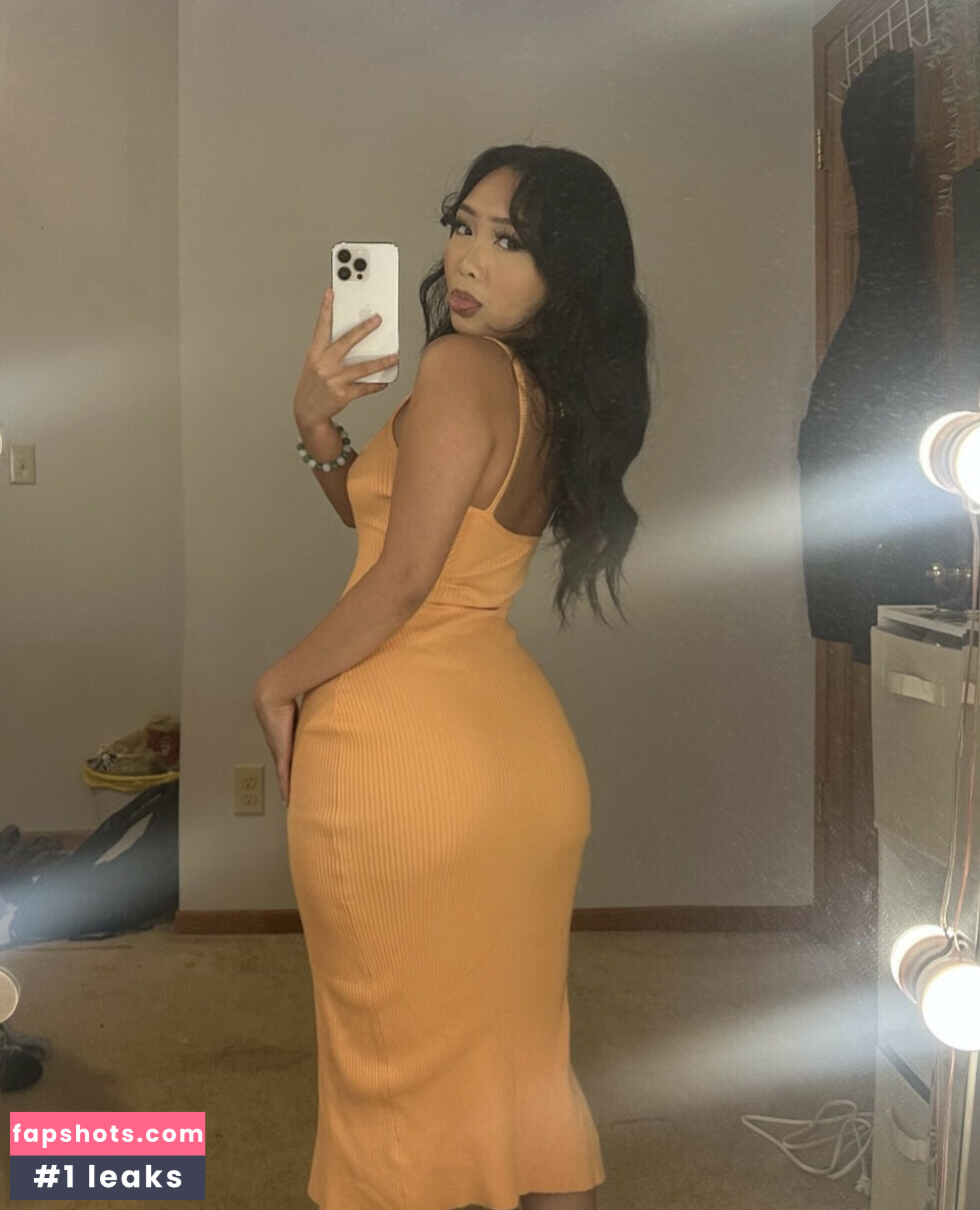 Samantha Yang Hmong gallery photo #14