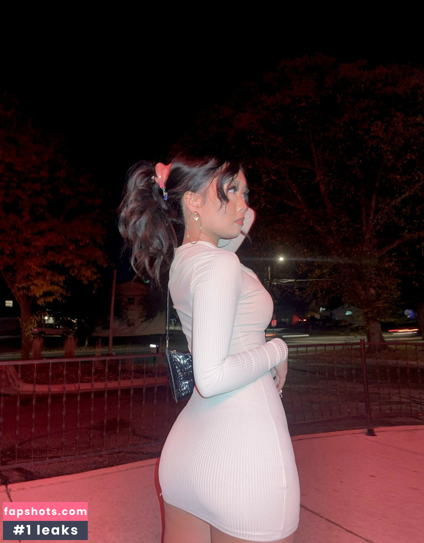 Samantha Yang Hmong gallery photo #18