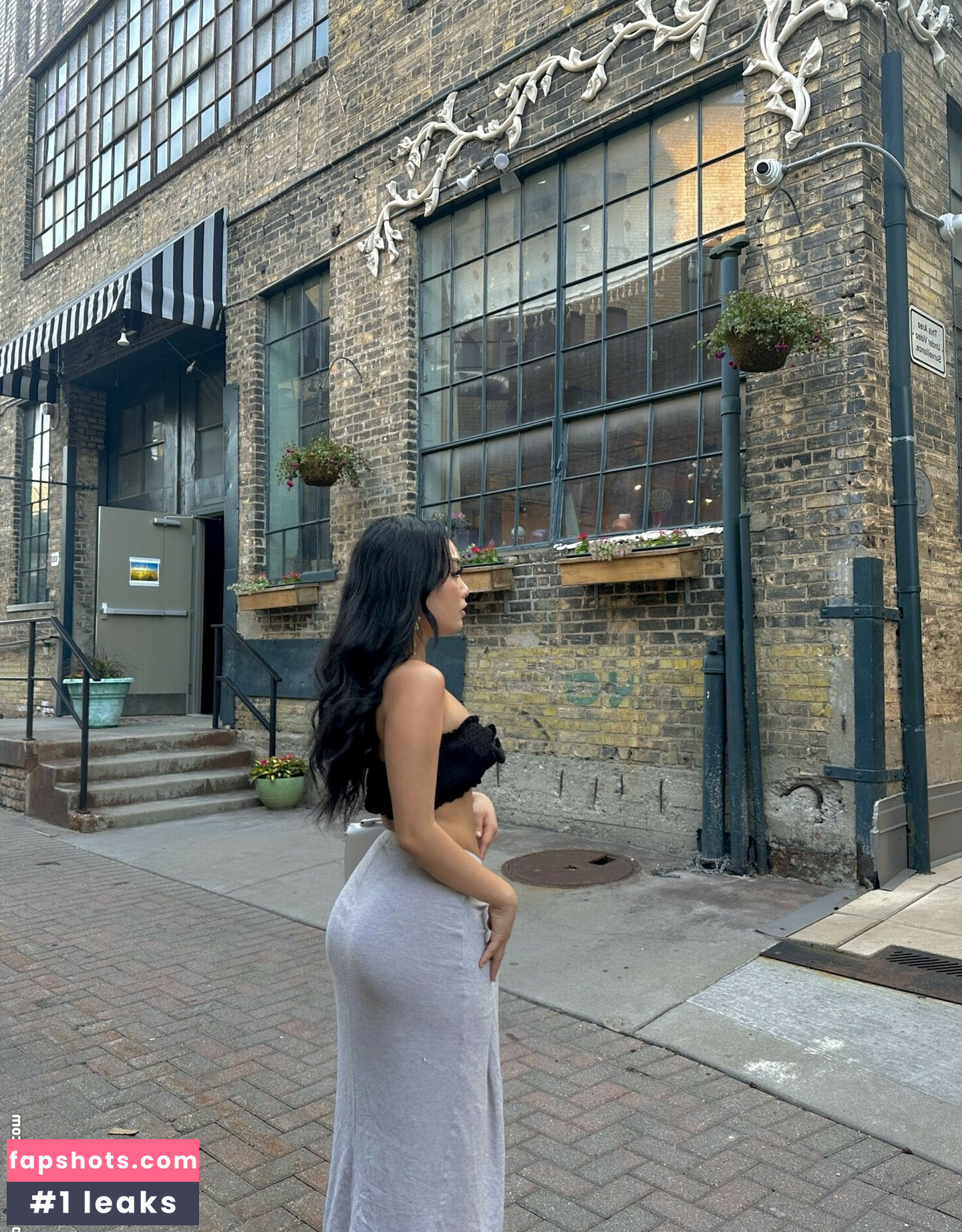 Samantha Yang Hmong gallery photo #19