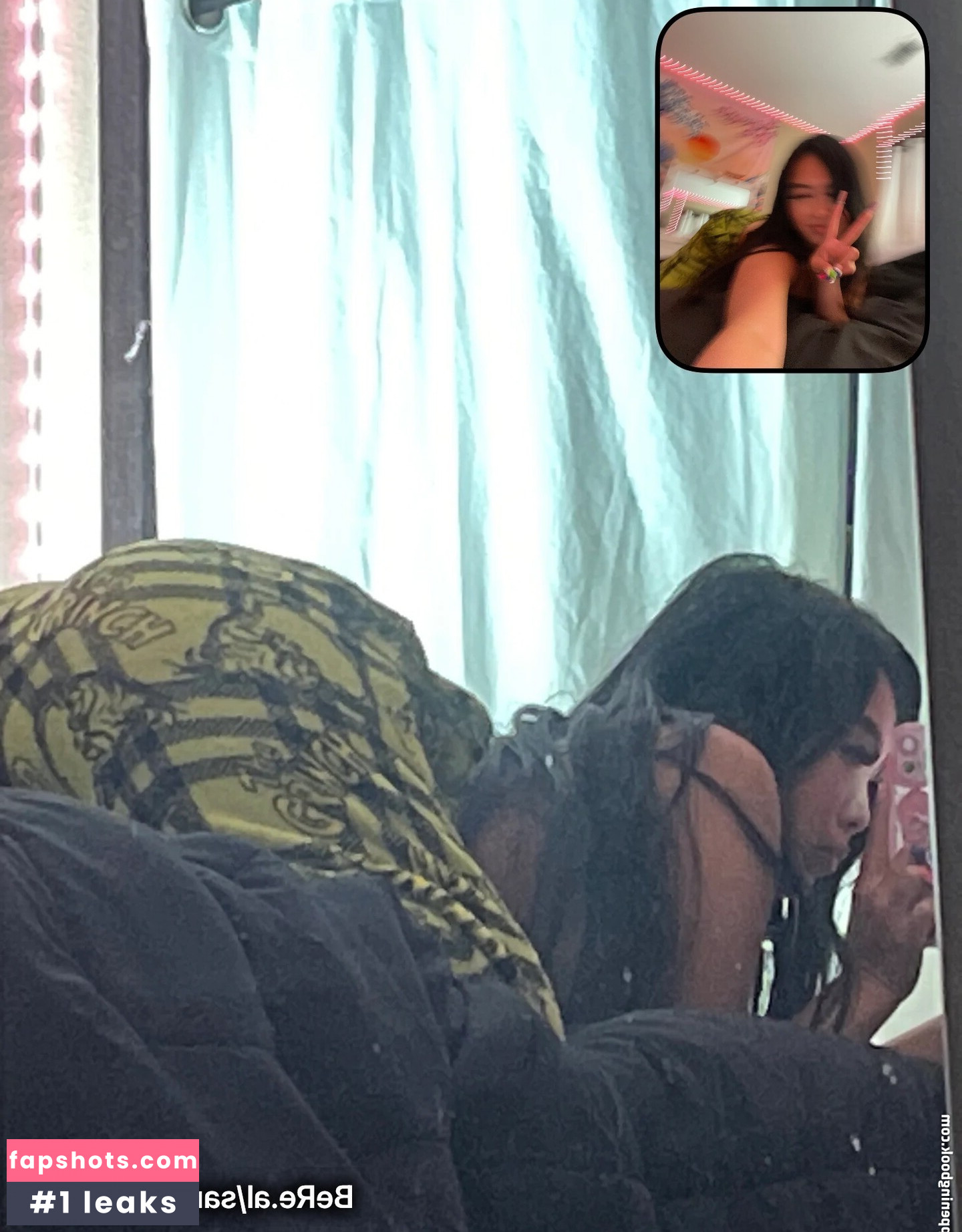 Samantha Yang Hmong gallery photo #43