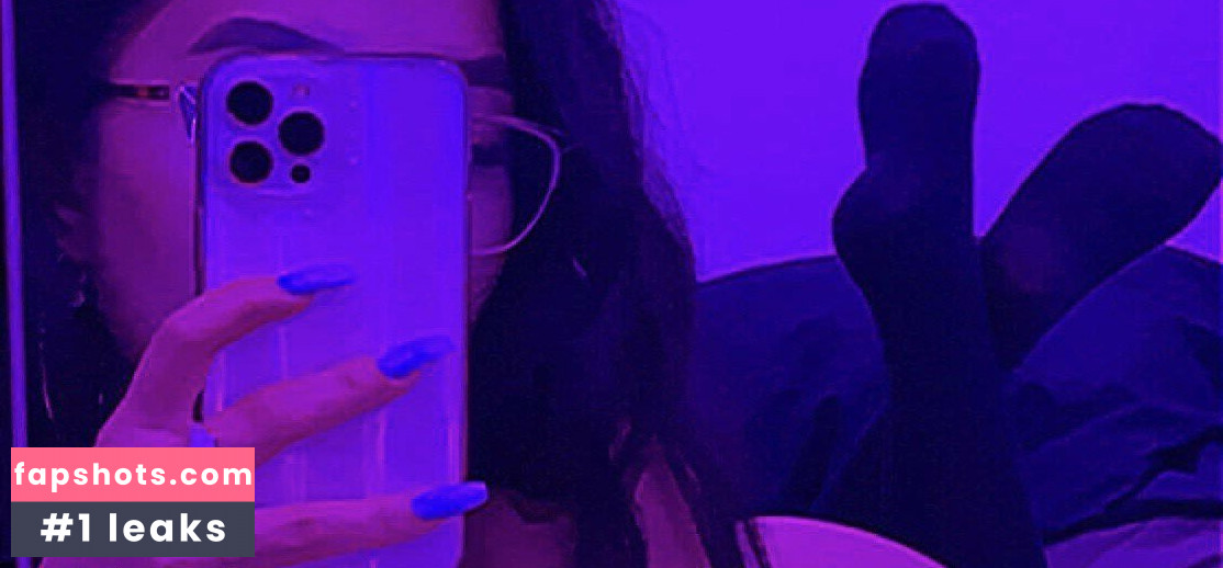 Samantha Yang Hmong gallery photo #54