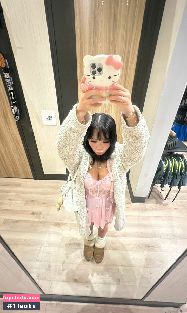 Samantha Yang Hmong gallery photo #9