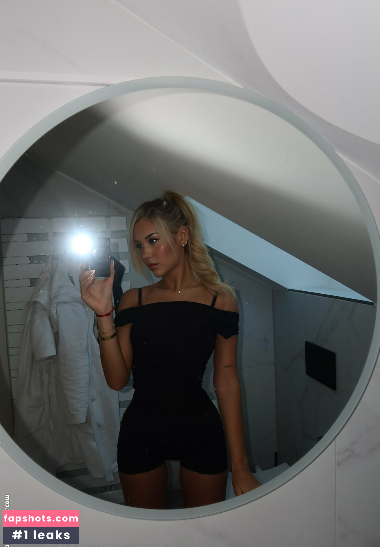 samantra.official Nahé úniky fotek pouze od fanoušků #5 - Fapshots