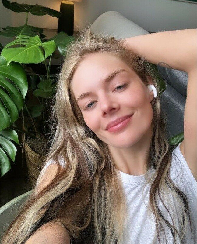 samara-weaving gallery photo #215