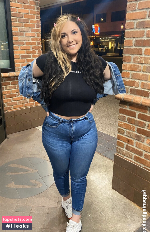 SamGorgeous gallery photo #12