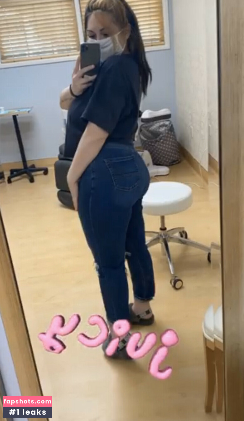 SamGorgeous gallery photo #15