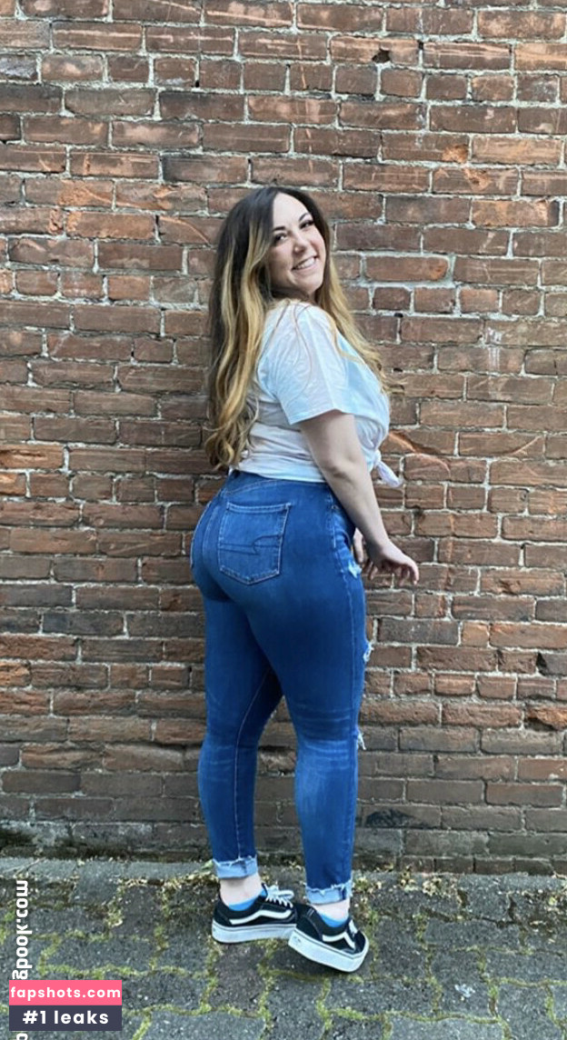 SamGorgeous gallery photo #16