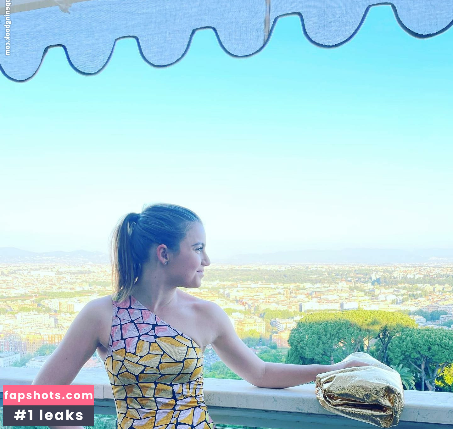 Sami Gayle gallery photo #13