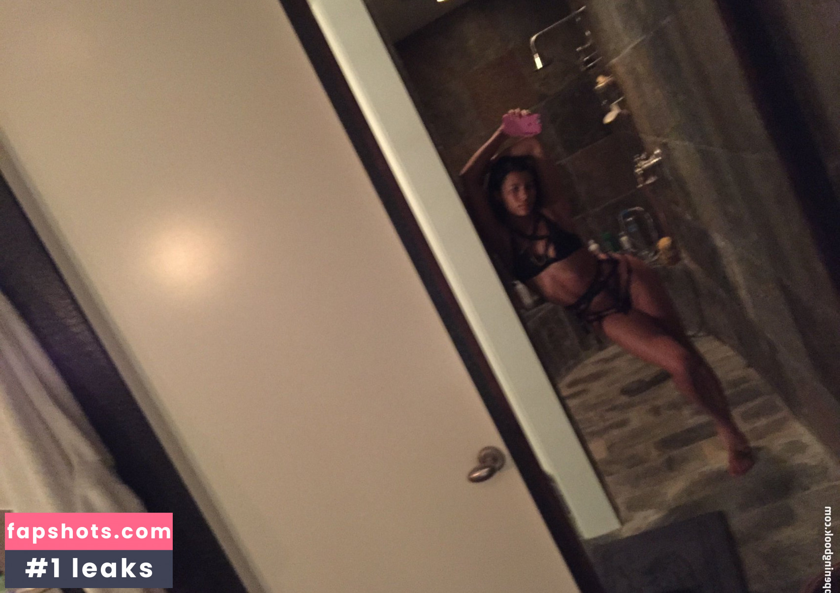 Sami Miro gallery photo #48