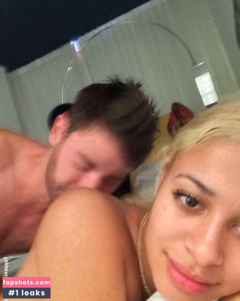 Sami Miro gallery photo #52