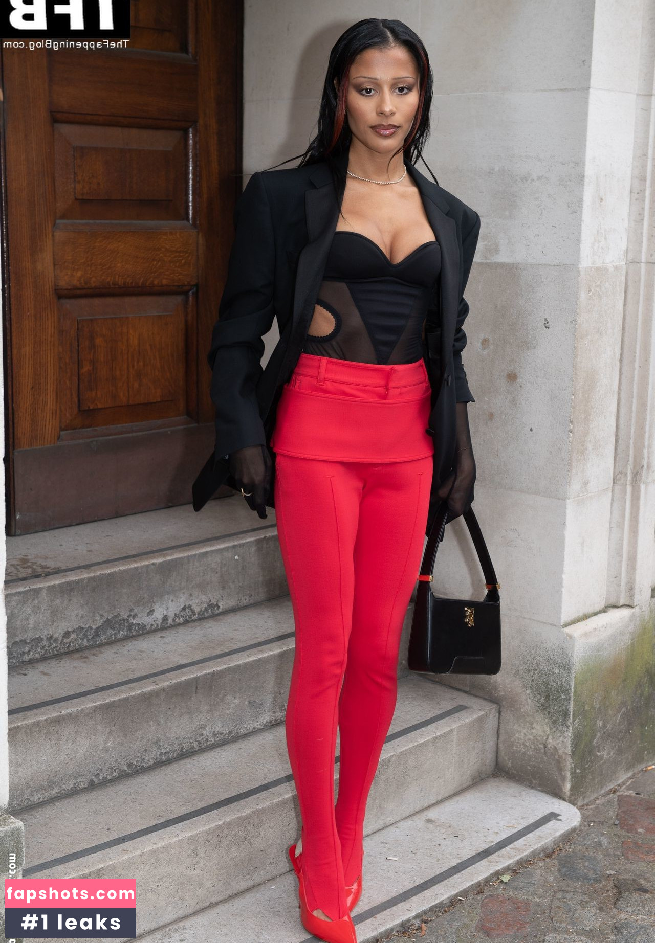 Sami Miro gallery photo #10