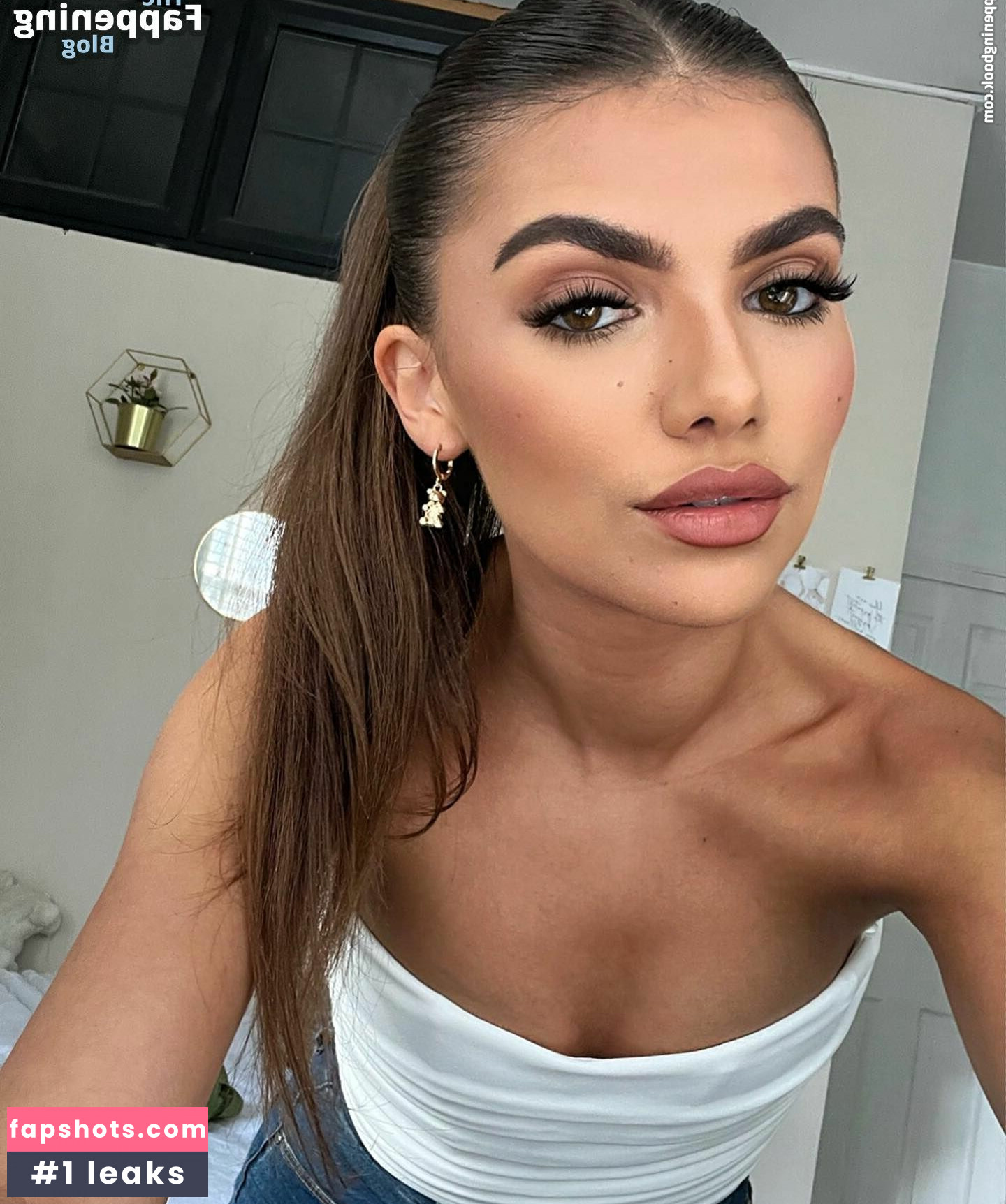 Samie Elishi gallery photo #57