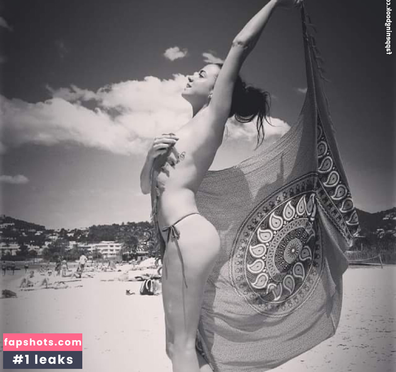 Samira Jalil gallery photo #18