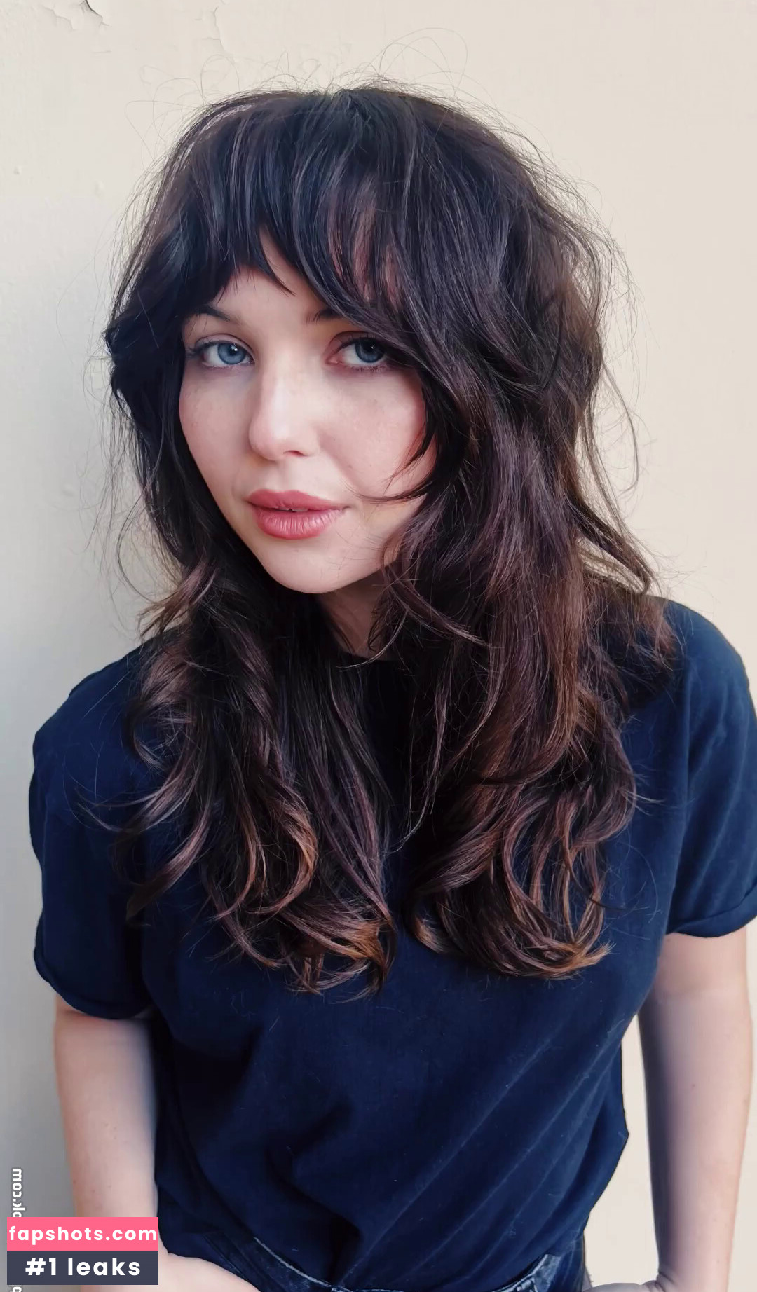 Sammi Hanratty gallery photo #151